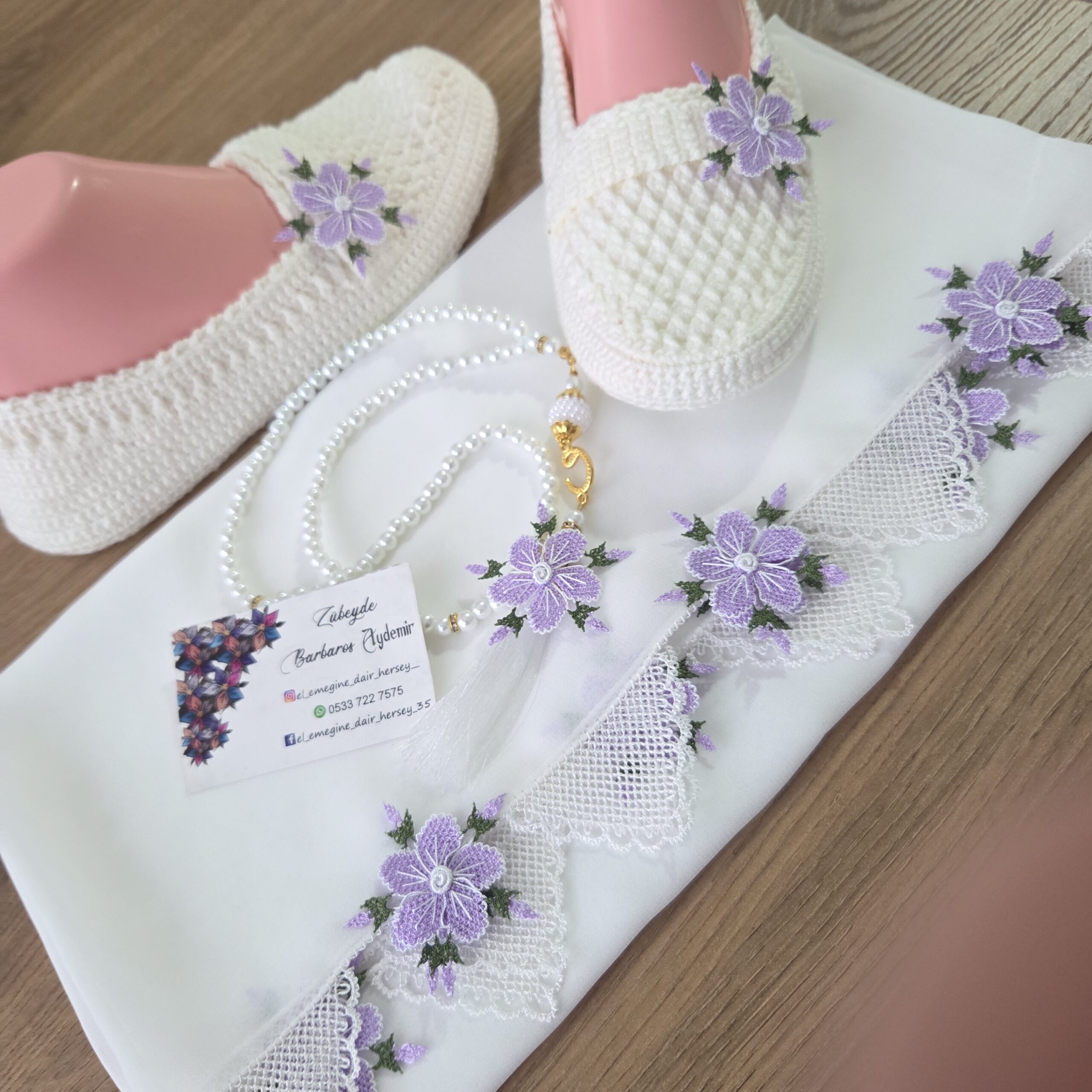 Lila çiçekli, beyaz, 3'lü set