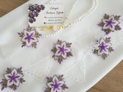 Mor çiçekli, beyaz 2 li set