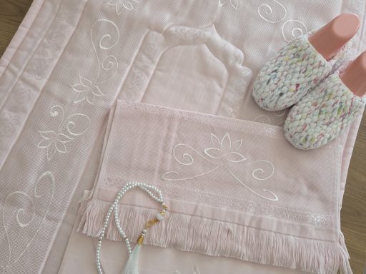 Lotus'un Rüyası, Toz Pembe, 5'li Seccade Seti